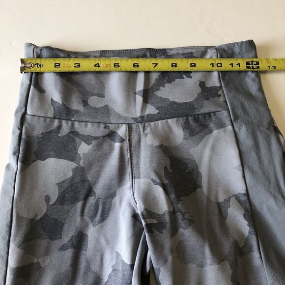 Athleta Essex Camo Hybrid Leggings Cobblestone Gray Zippered Pockets Size XS - Picture 4 of 14